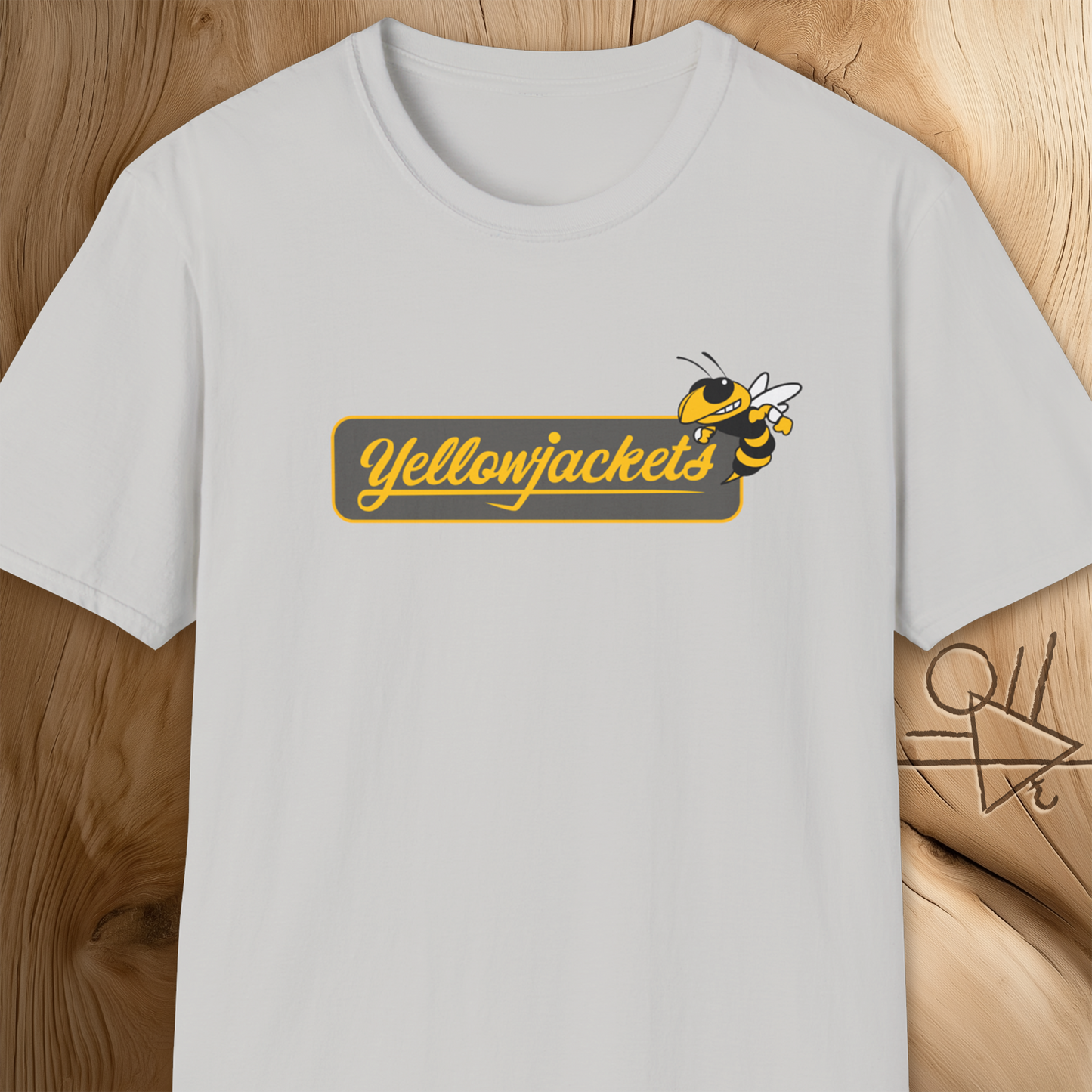 Yellowjackets T-Shirt – Vintage High School Team Graphic