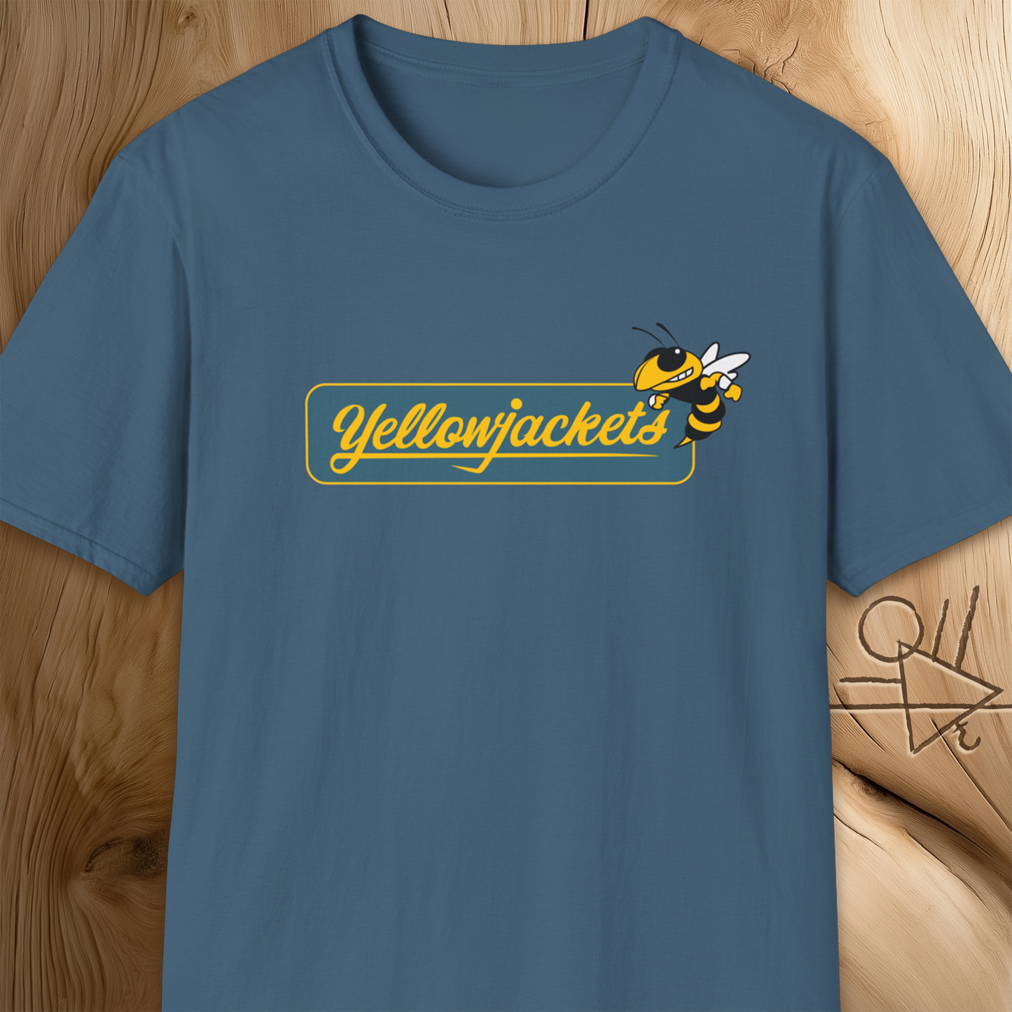 Yellowjackets T-Shirt – Vintage High School Team Graphic