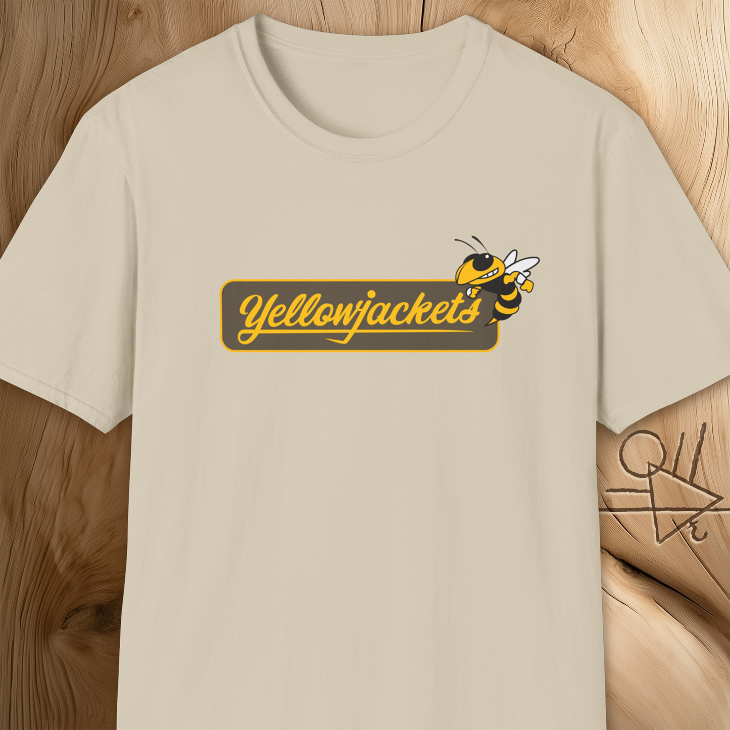 Yellowjackets T-Shirt – Vintage High School Team Graphic
