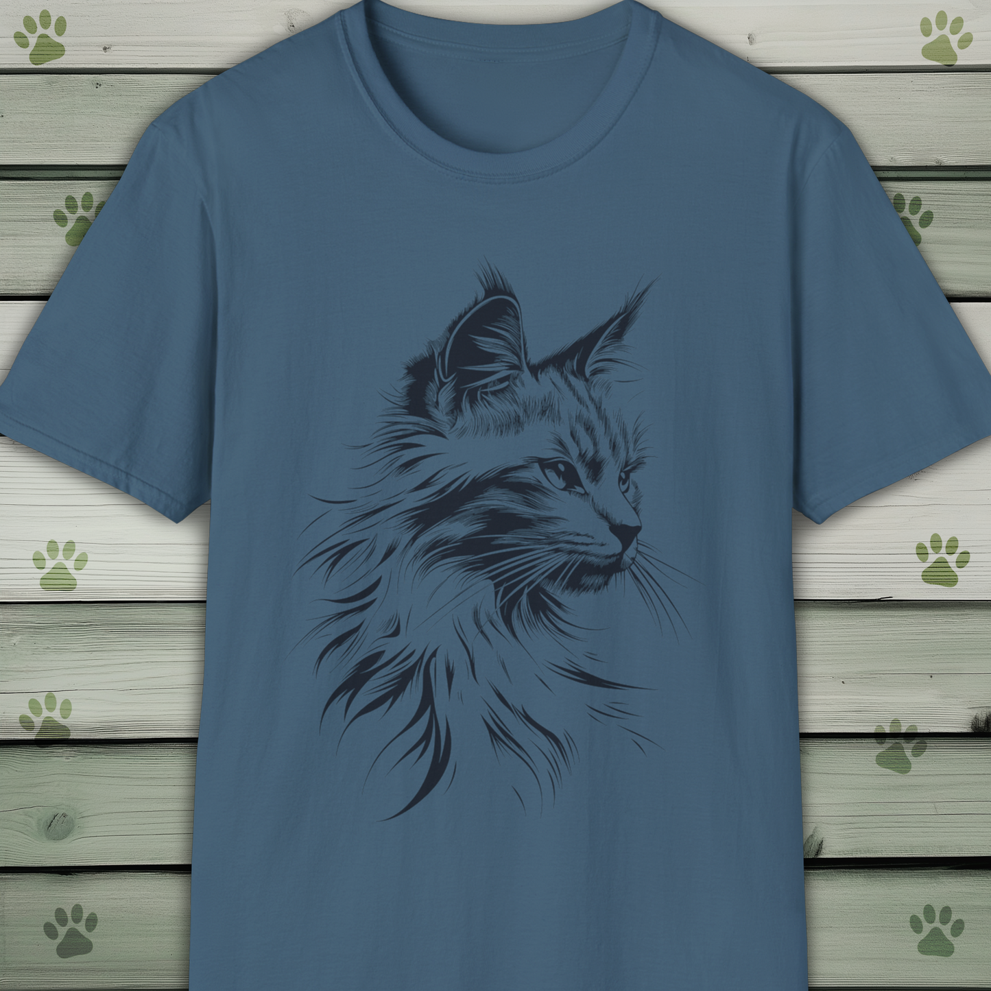 Elegant Feline – Artistic Cat Portrait Tee
