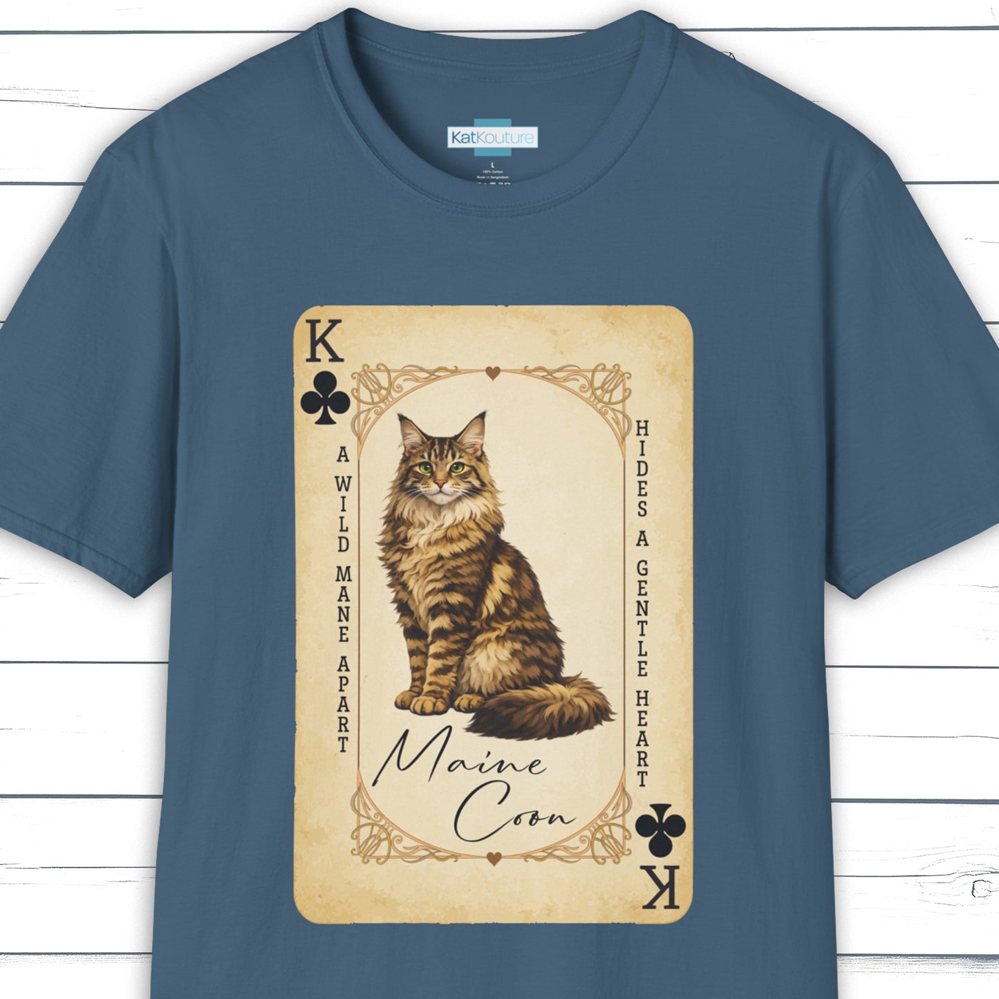 The Maine Coon King – House of Cat Cards T-Shirt